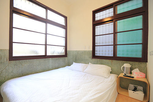 Shennong 147 Appartement Tainan Buitenkant foto