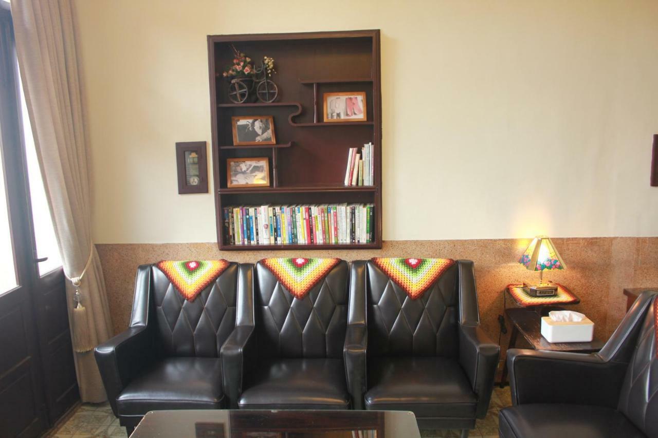 Shennong 147 Appartement Tainan Buitenkant foto